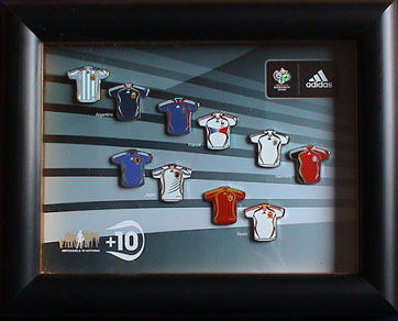 DFB-Trikots/WC2006-Sponsor-Official-Adidas-Jersey-Frame-1.jpg