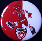 FCK-Betzi/FCK-Teufel-Button-Kicking-Betzi.jpg