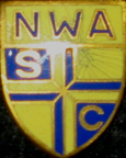 UFOs-3401-3500/3471-NWA-SC-Knopfloch.jpg
