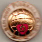 Verband-DFV-DDR/Berliner-FC-Dynamo-mit-Ball.jpg